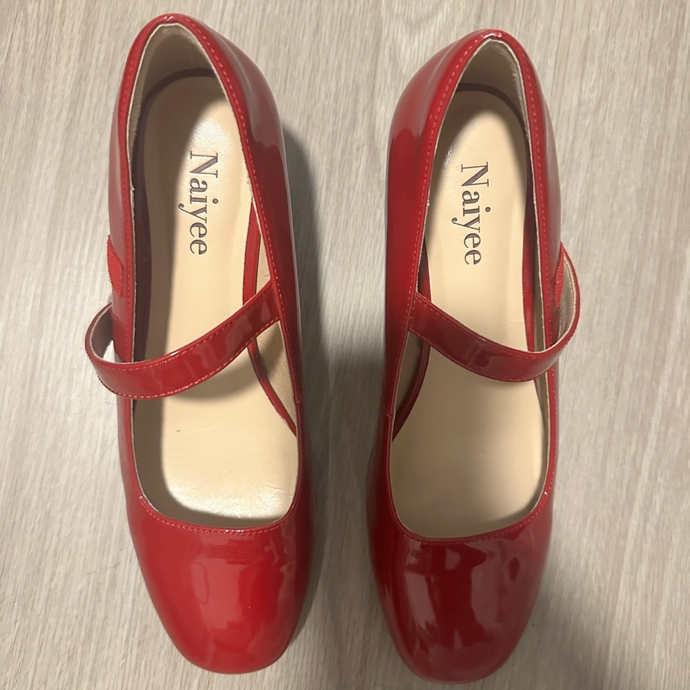 Women's Red Mary Jane Shoes